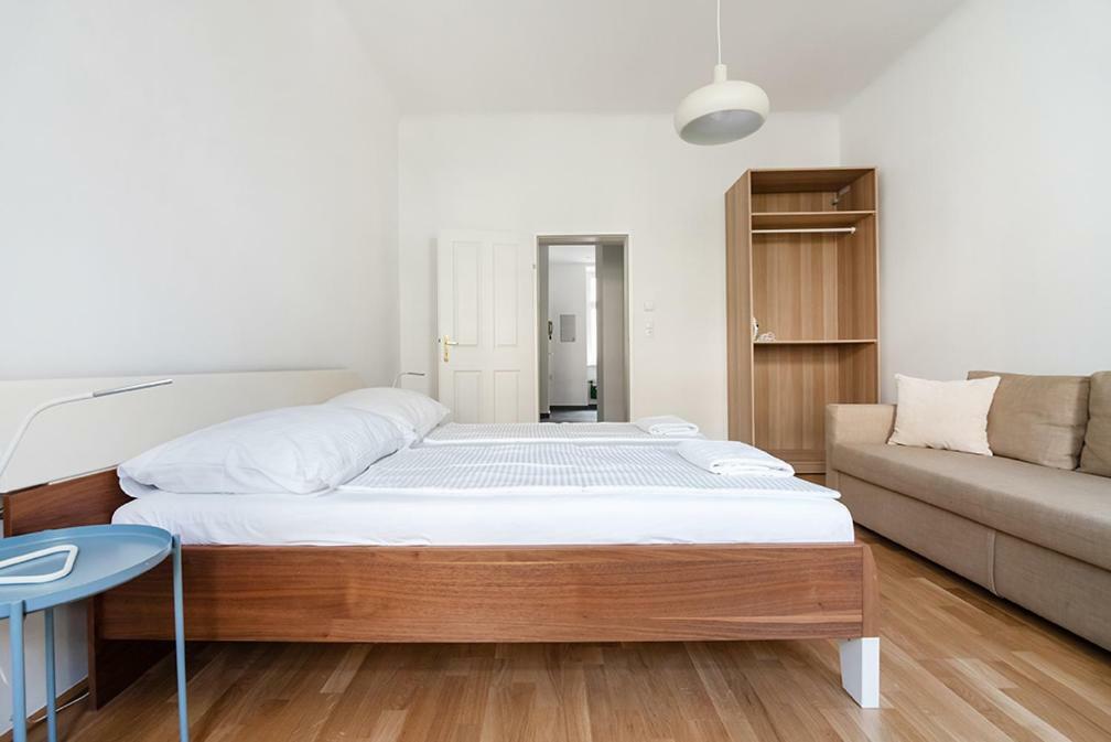 Universum Apartment Wenen Buitenkant foto