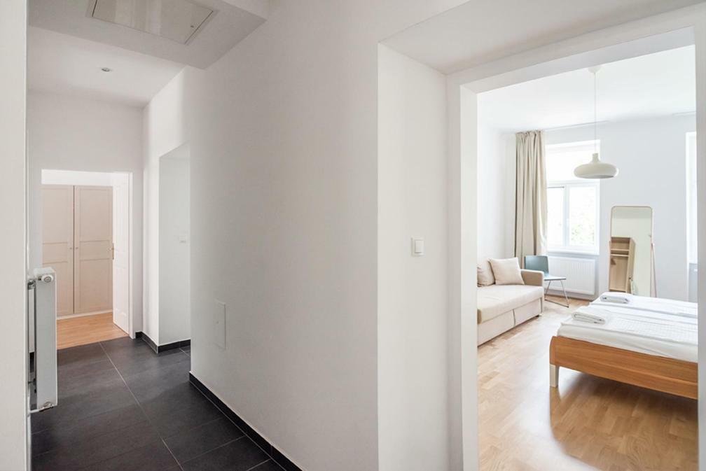 Universum Apartment Wenen Buitenkant foto